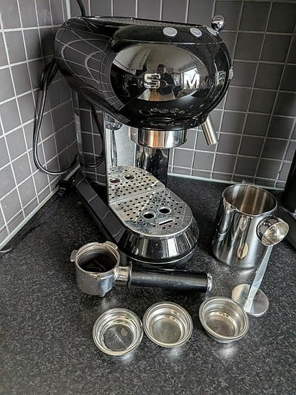 Smeg espresso maskin svart