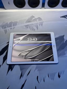 iPad Pro 9,7” (2016)