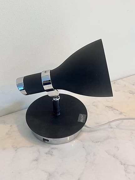 Vägg / Sänglampa svart Herstal