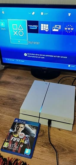 ps4 vit edition i mycket bra skick