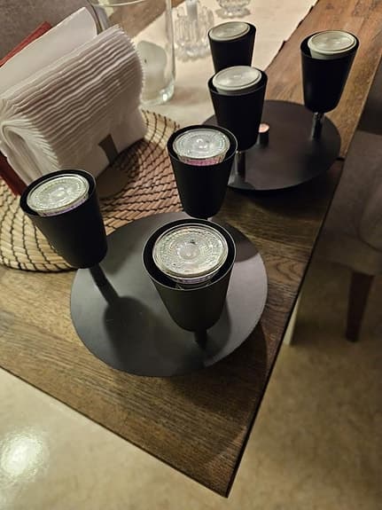 2 stycken Takspotlight Theo, Northlight, 3 armar. Svarta