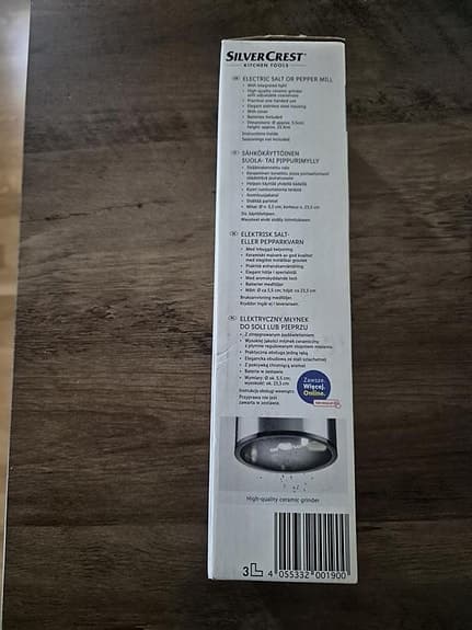 Salt eller peppar kvarn elektrisk med belysning