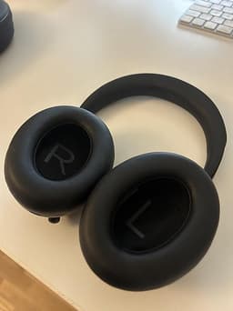 Helt nya Bose 700 noise cancelling hörlurar