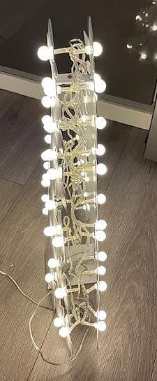 Ljusträd i vit metall