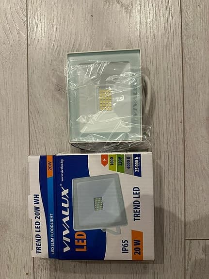 VIVALUX LED strålkastare 20W IP65, 1600 lm, 4000K, 230V