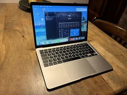 Apple MacBook Air 13” 2020 M1