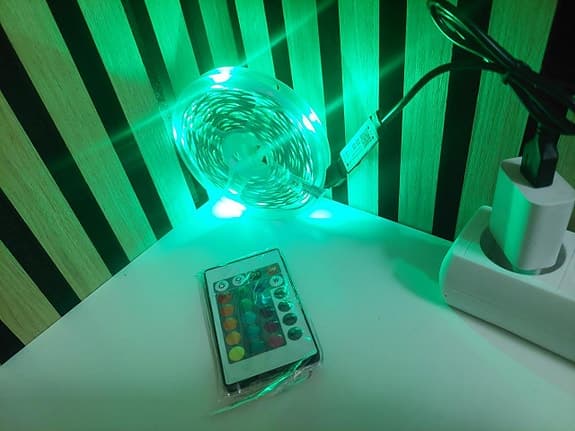 10 meter LED-ljusremsa, RGB 3535 färgskiftande ljusremsa