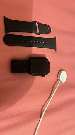 Apple Watch Series 8 (41mm, Black)