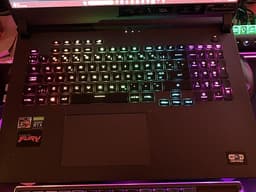 ASUS ROG Strix G713