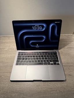 Macbook pro M1 13 tum