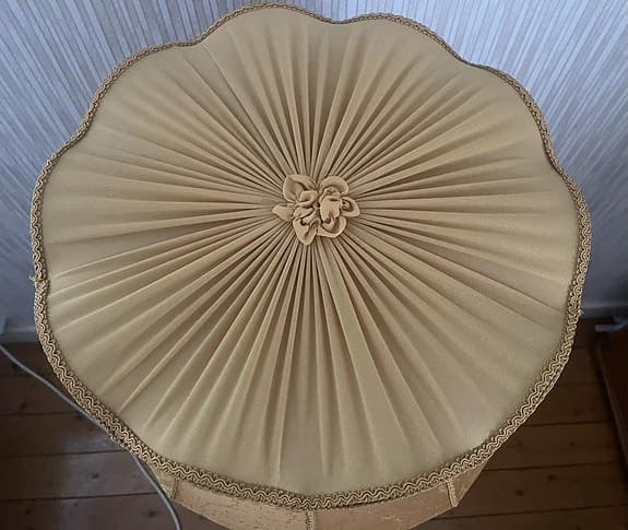 Golvlampa med fransar retro H114,5cm D44,5cm