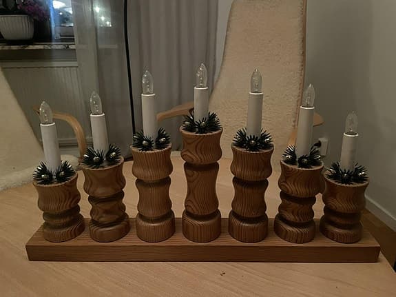 Retro: Adventsljusstake i furu