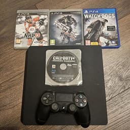 En PS4 perfekt skick, perfekt julklapp.