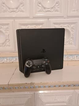 Playstation 4 Slim