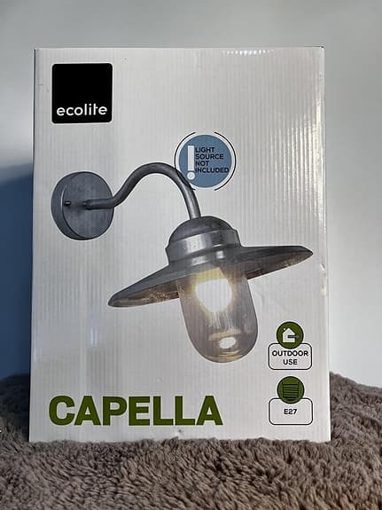 vägglampa för utomhusbruk