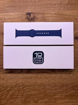 Apple Watch Series 10 (GPS + Cellular) 42mm + WARRANTY