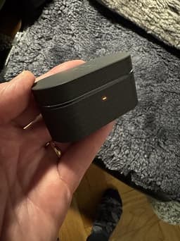 B&O Beoplay E8 Sport true wireless hörlurar