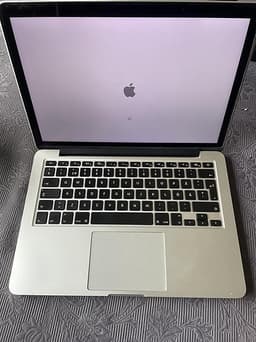 Macbook Pro 13,3” Retina sent 2012