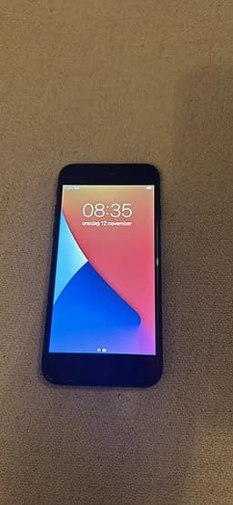 iPhone SE 64gb
