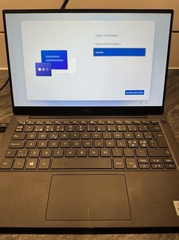 Dell XPS 13 tum 7390