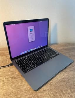 Macbook Air 13" 2020 (16GB ram)
