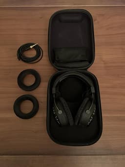 Beyerdynamic DT 1990 Pro