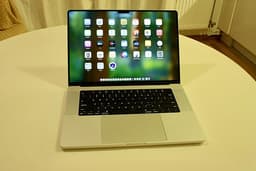 MacBook Pro 16" 2021 - M1 Pro Processor - Perfekt skick!