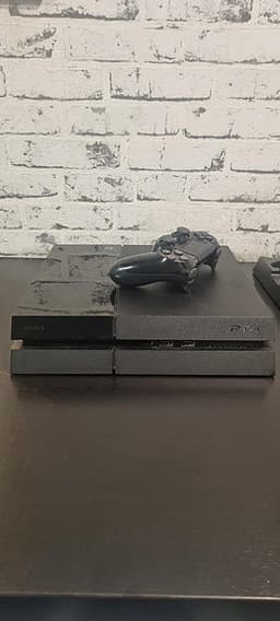 playstation 4 + 13 olika spel