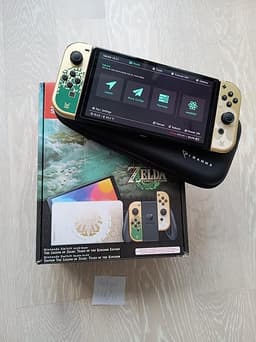 Nintendo Switch OLED Zelda edition - opatchad