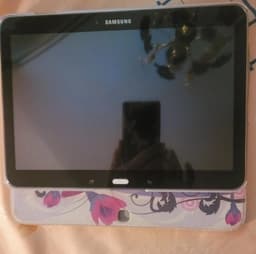 Samsung Galaxy Tab 4 10.1 – Wi-Fi – 16GB – Fint skick