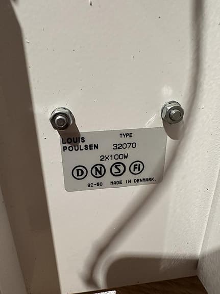 Louis Poulsen Saturn vägglampa