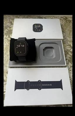 Apple Watch Ultra 2 49 mm - Black Titanium/Black Ocean Band