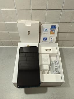 Huawei P40 lite 128GB 6GB RAM Crush Green dubbla sim olåst!