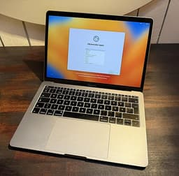 Apple MacBook Pro 13"
