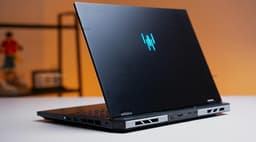 Acer Predator Helios 16 i9 / RTX 4070 / 64GB RAM /2 TB nvme