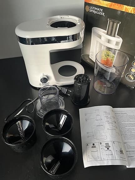 Russell Hobbs Ultimate Spiralizer 2381056