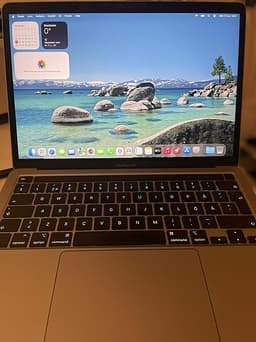 Macbook Pro 2020 13  4 TB3P / i7 / 32 GB / 1 TB
