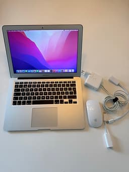 Apple MacBook Air 13 tum Laptop Silver Intel Core i5 8GB RAM 128GB SSD