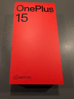 Ny OnePlus 15  16GB/512GB. Färg Svart