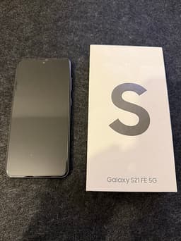Samsung Galaxy S21 FE 5G – som ny!