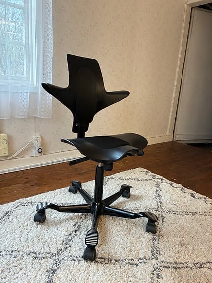 Kontorsstol Capisco Puls