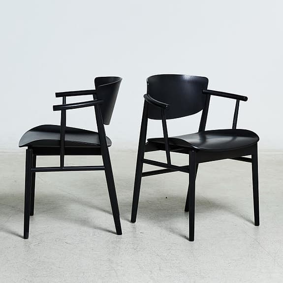 FRITZ HANSEN design stolar NO1  Nendo karmstolar 4 stycken