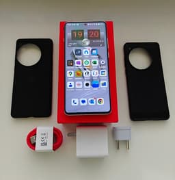 OnePlus 12 Vit 5G 12/256 GB

 