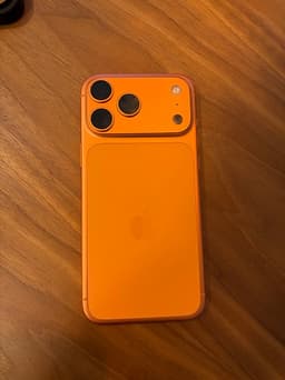 Apple iPhone 17 Pro max cosmic orange