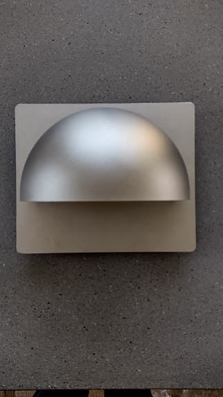 Nyskick - Louis Poulsen Alfred Homann design Vägglampa Utebelysning Metall Grå