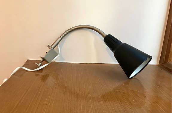 Fabriksny IKEA KVART vägglampa sänglampa 1990-tal Marianne Hagberg