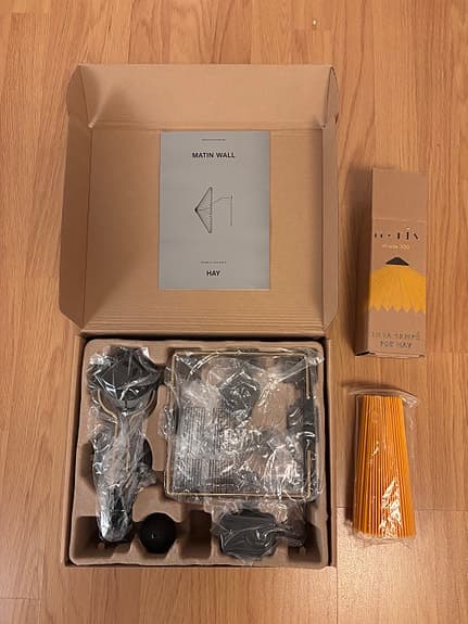 Hay Matin vägglampa gul