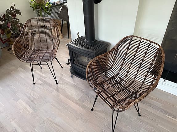 2 rotting karmstolar