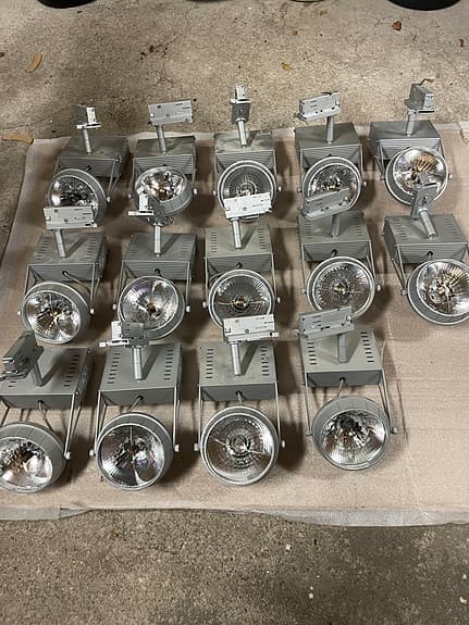 Global Trac spotlights – 12V halogen, 1-3fas skena – 14st