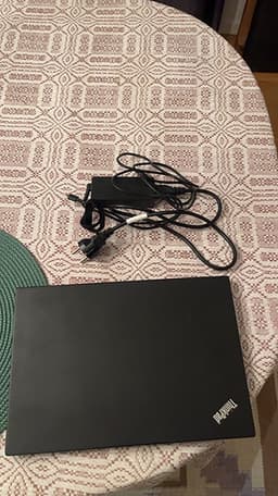 Lenovo ThinkPad T490s